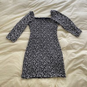 Abercrombie & Fitch Ruched Bodycon Dress